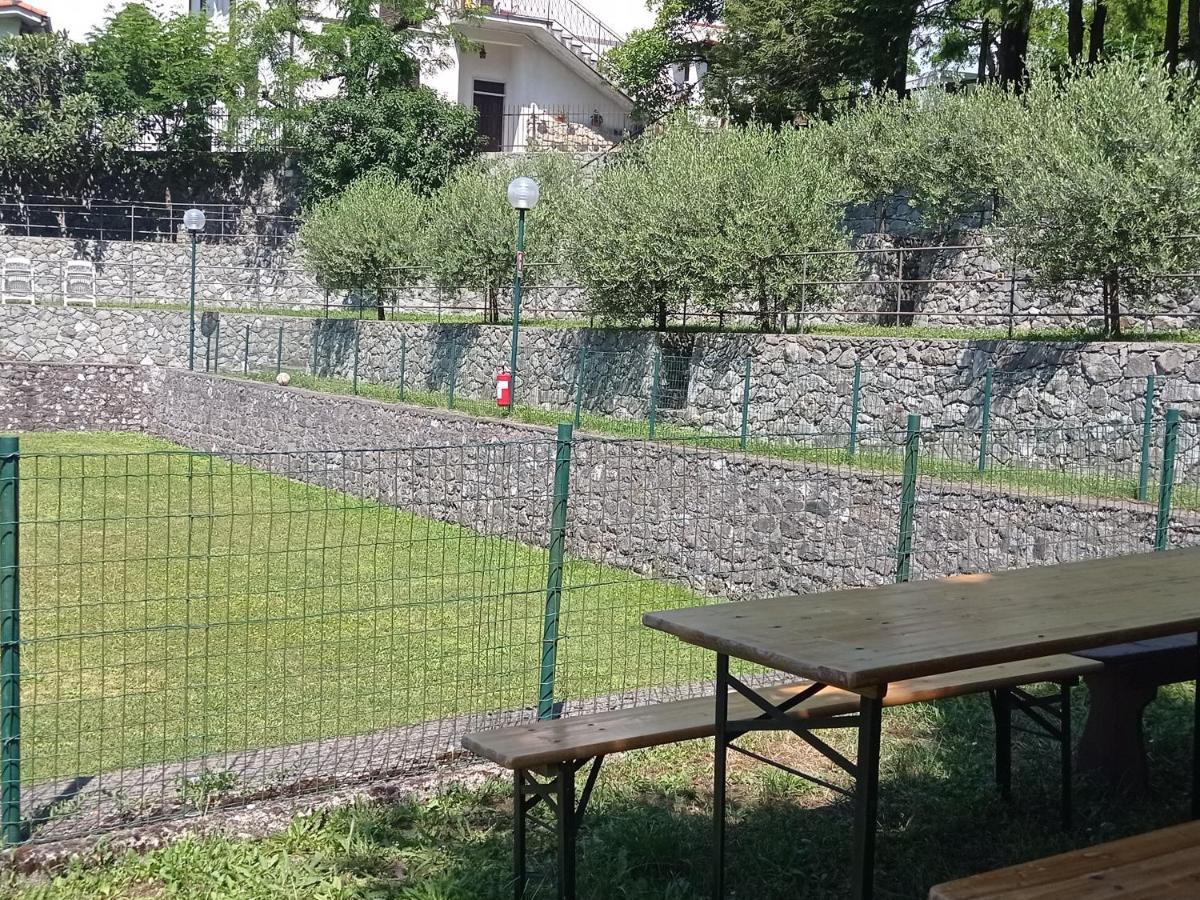 Parco Vacanze Bracchetto Vetta Hotel Carrodano Inferiore Exterior photo