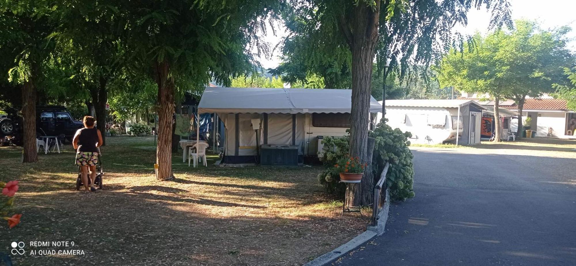 Parco Vacanze Bracchetto Vetta Hotel Carrodano Inferiore Exterior photo